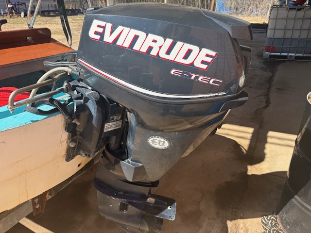 
								1964 Boston Whaler 13′ Sport full									