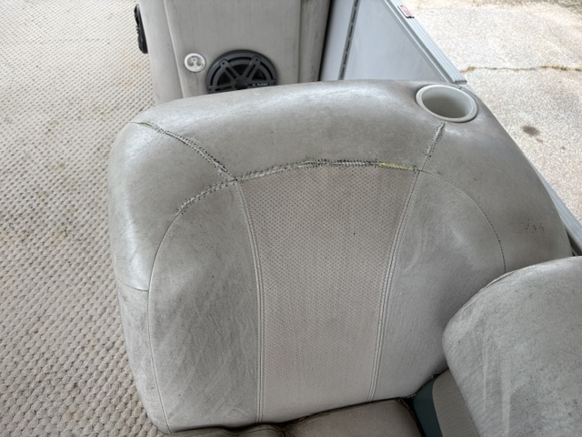 
								2006 Crest II LE 2570 full									