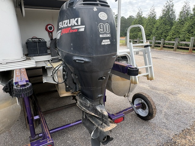 
								2006 Crest II LE 2570 full									