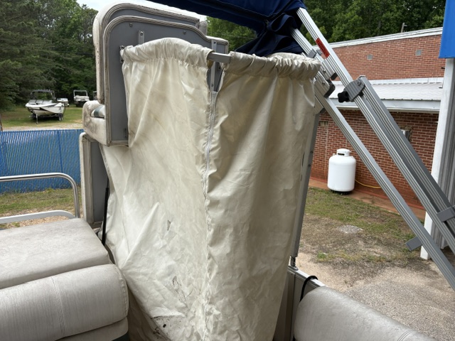 
								2006 Crest II LE 2570 full									