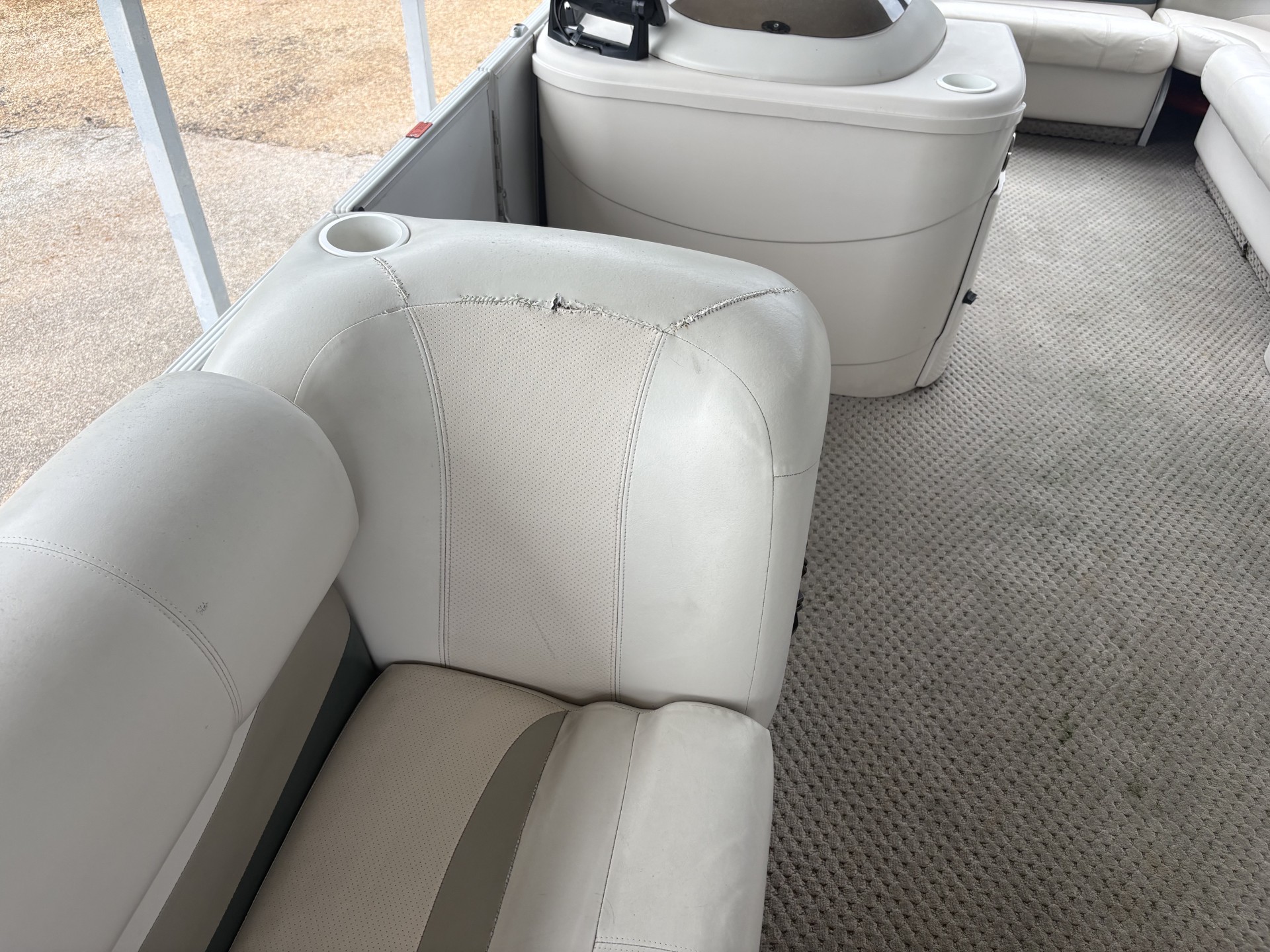 
								2006 Crest II LE 2570 full									