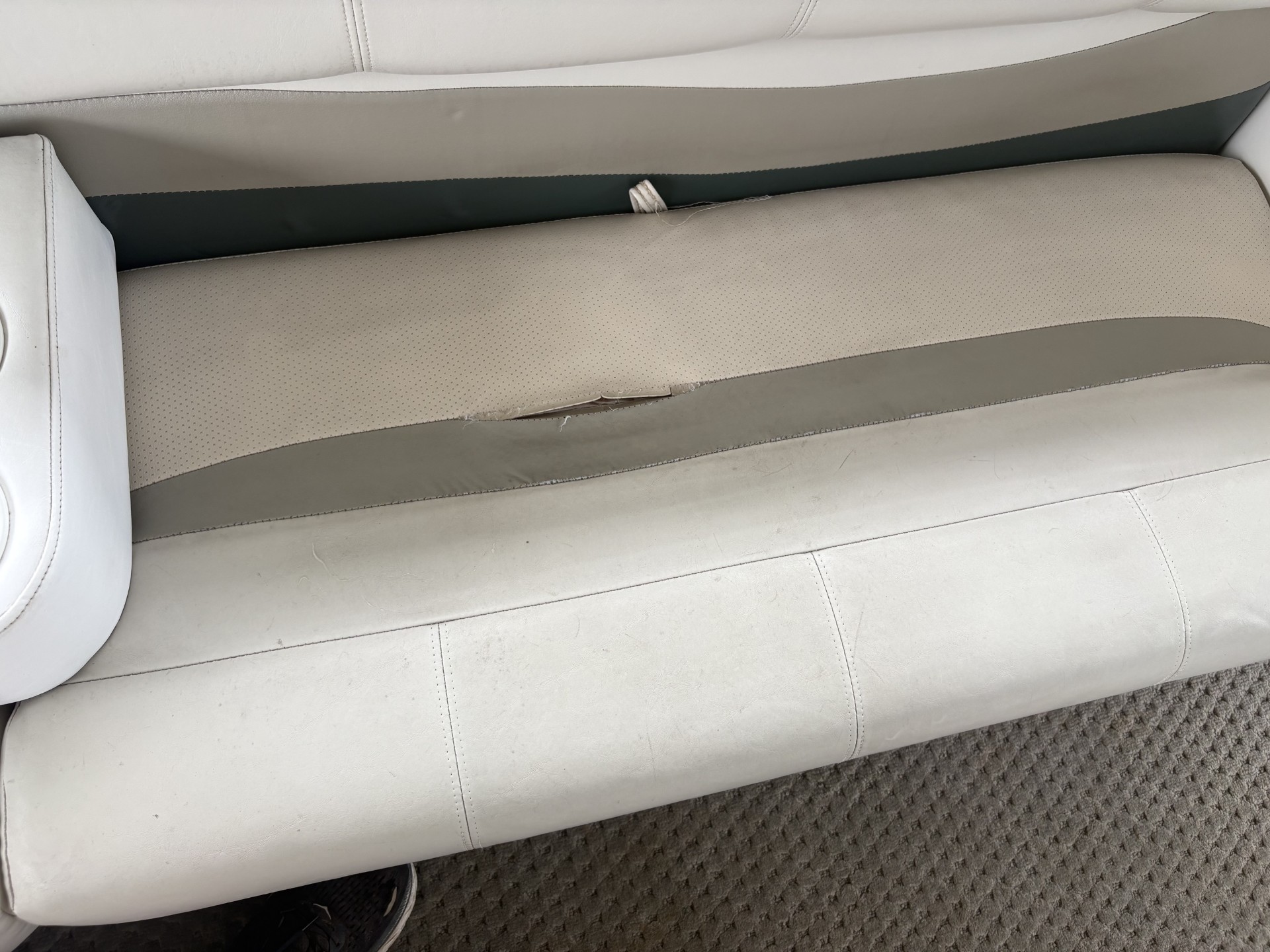 
								2006 Crest II LE 2570 full									