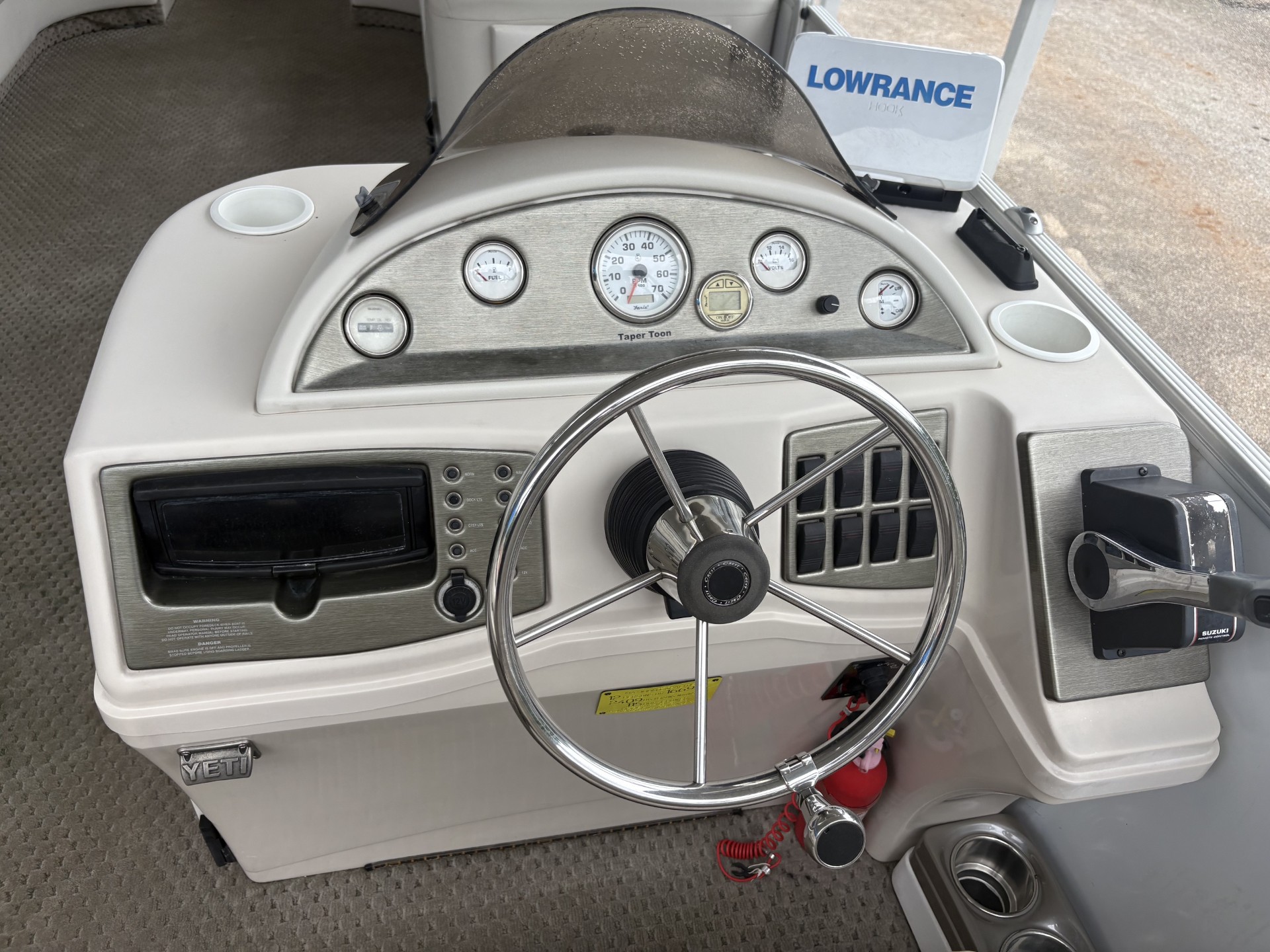 
								2006 Crest II LE 2570 full									