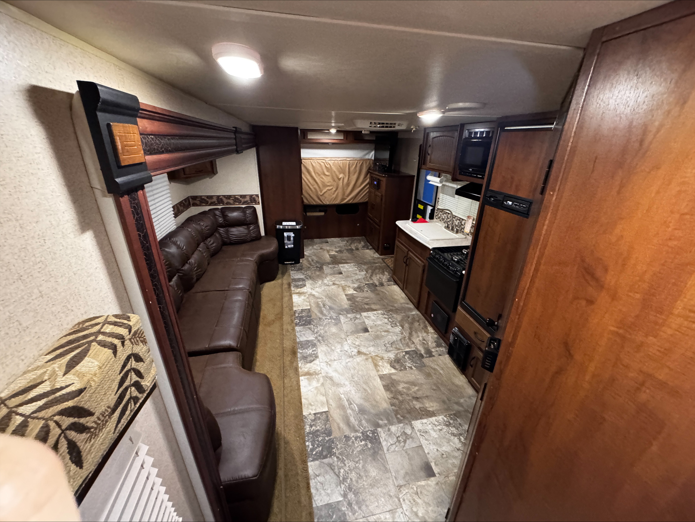 
								2015 Jayco Jay Feather Ultra Lite Series X-23 U full									