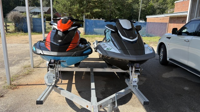 
								2022 Yamaha Waverunners with Trailer! full									