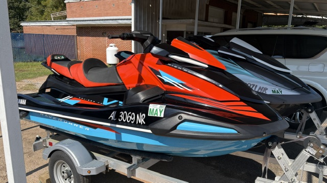 
								2022 Yamaha Waverunners with Trailer! full									