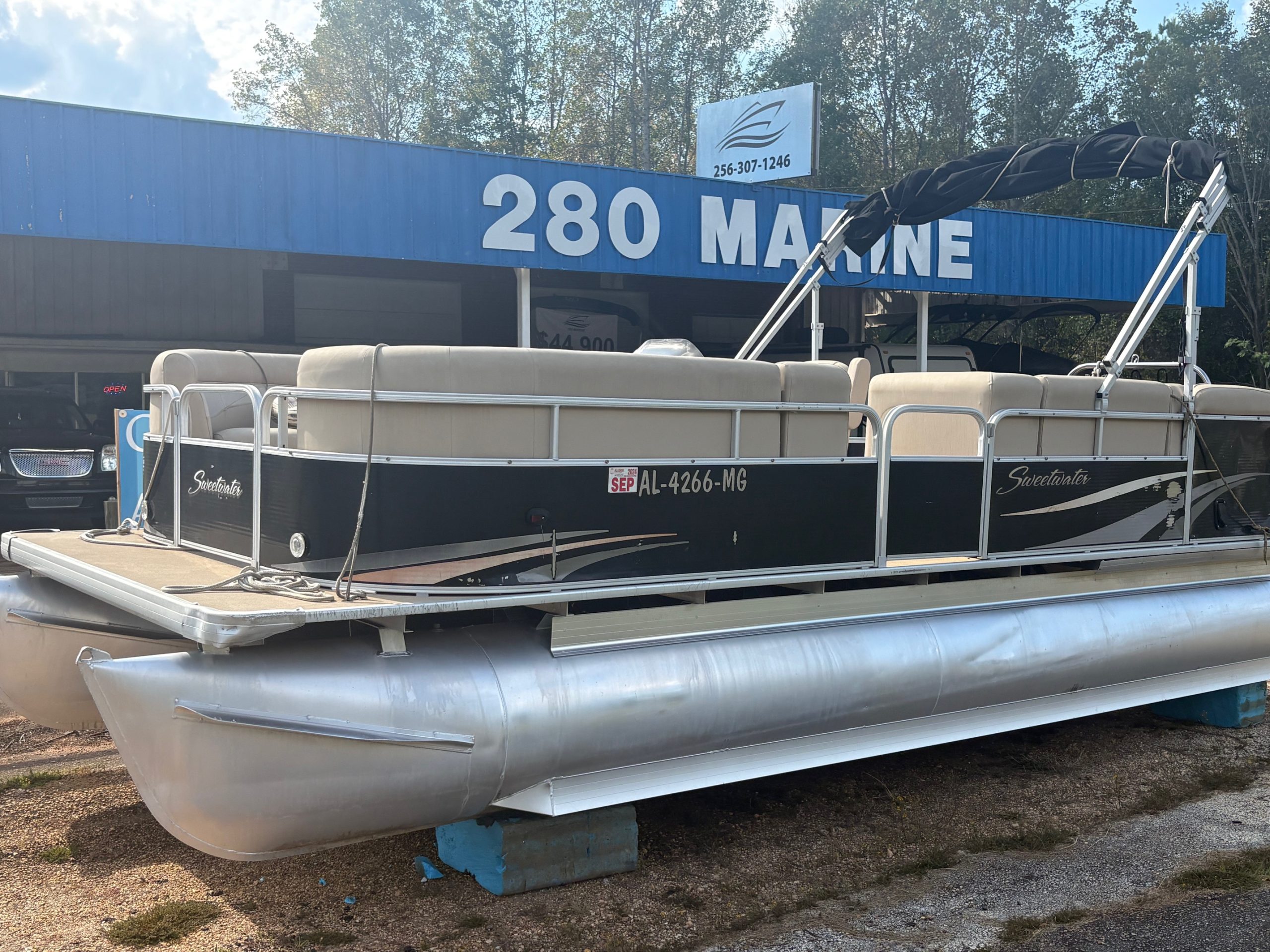
								2012 Sweetwater SW2286 full									