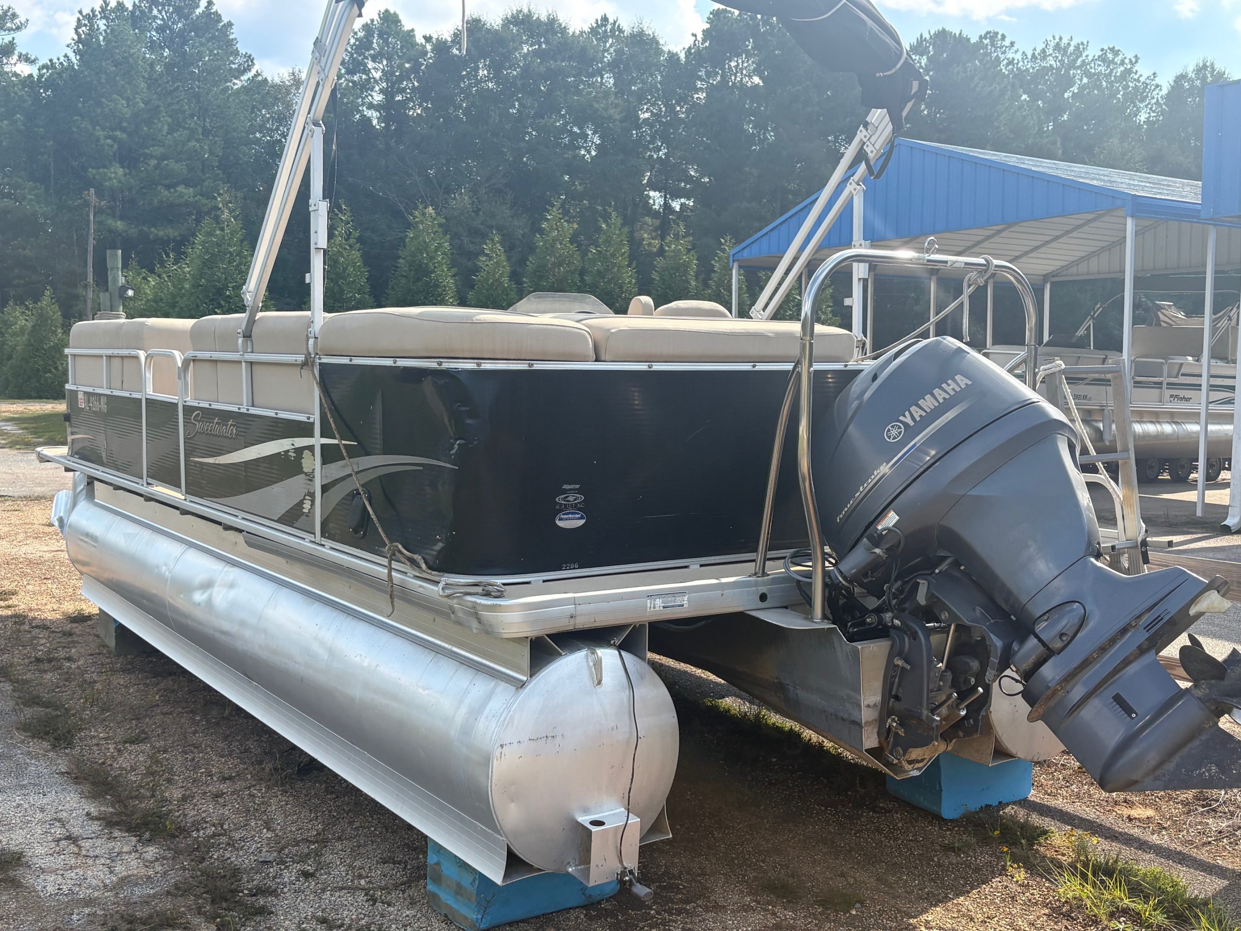 
								2012 Sweetwater SW2286 full									